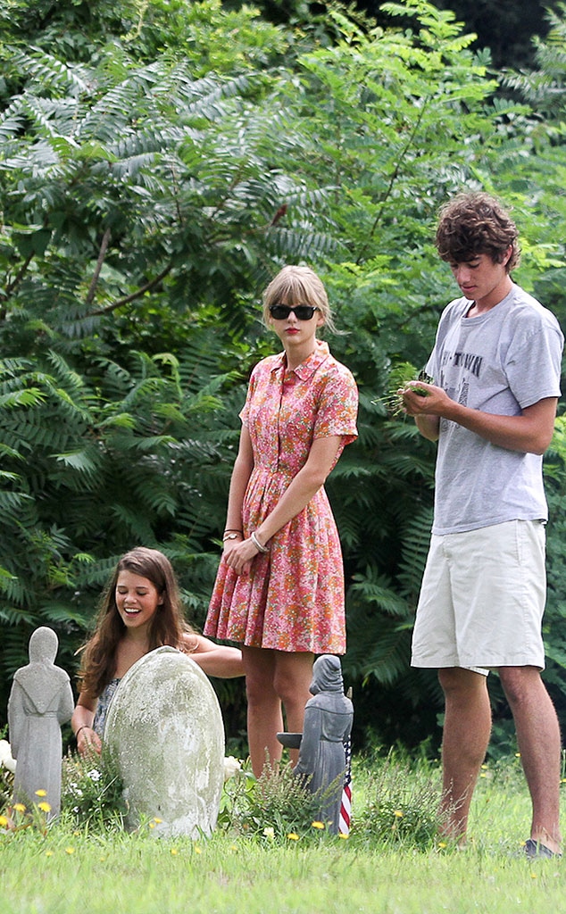 Taylor Swift s Graveyard Visit E Online taylor-swift-s-graveyard-visit-e-online